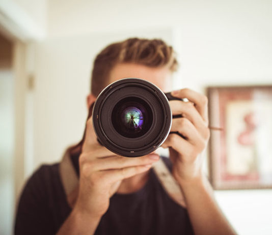 Sesja fotograficzna na każdą okazję – jak wybrać dobre studio fotograficzne?